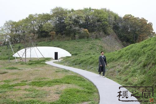 美術(shù)館道路